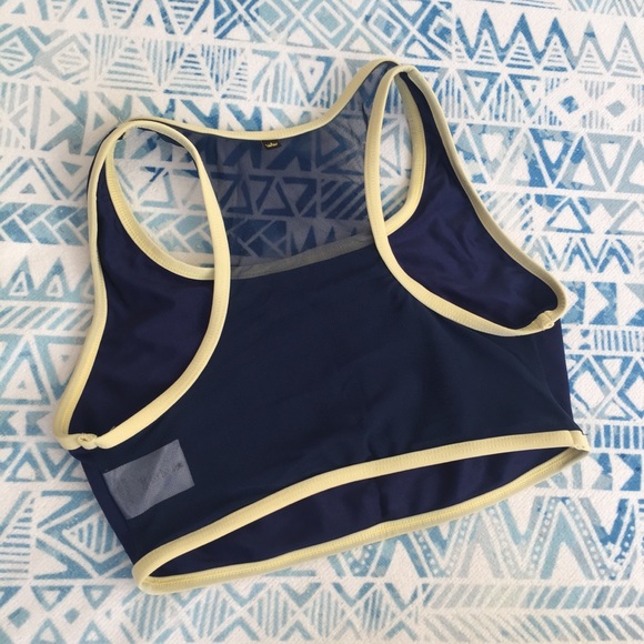 Mariia Crop Top - Picture 3 of 6